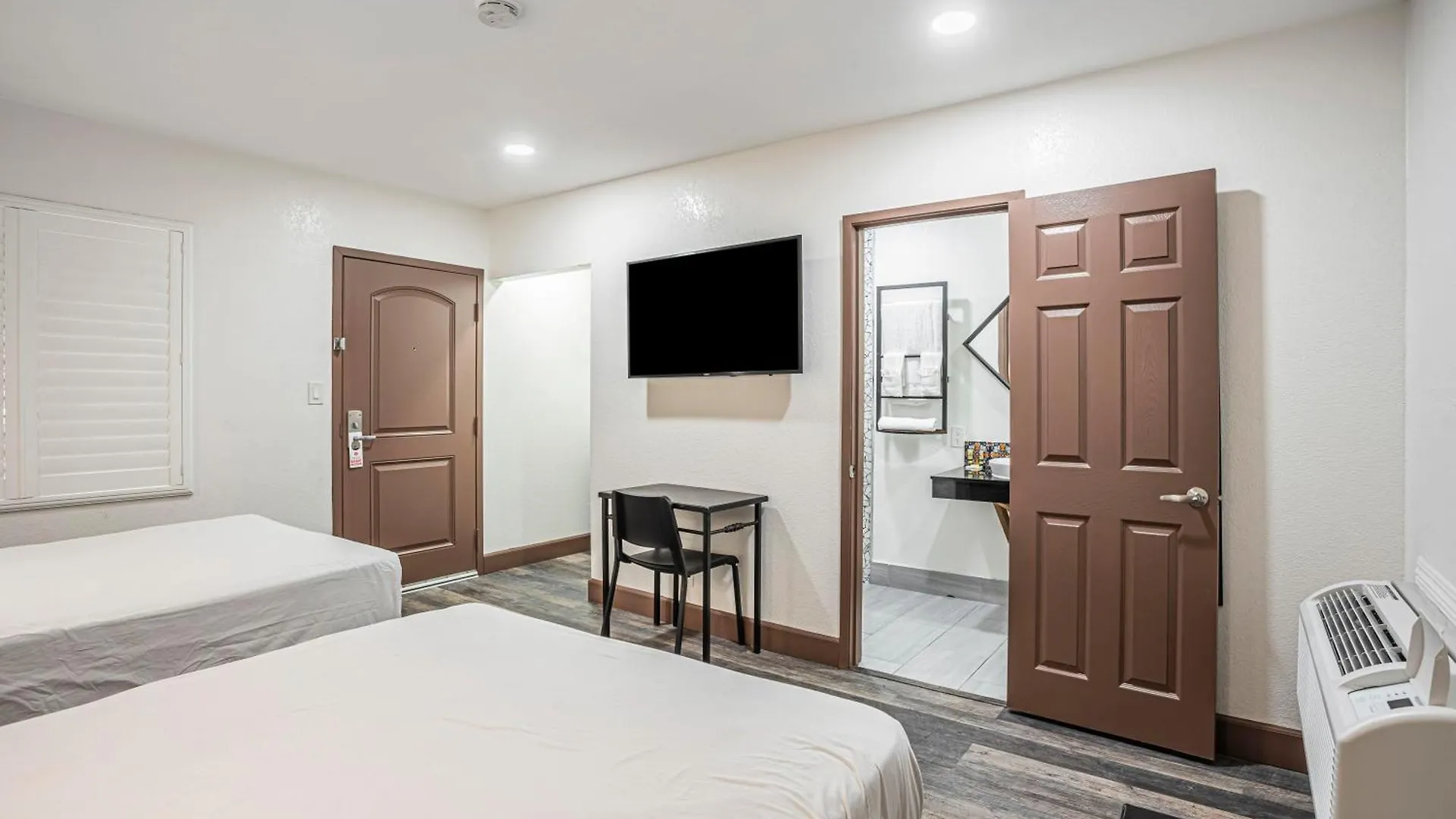 The Greens Hotel On Stockton Sacramento